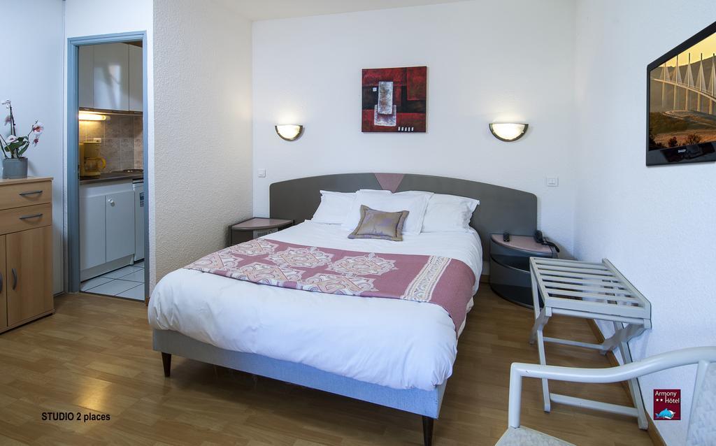 Hôtel Armony Laissac Buitenkant foto